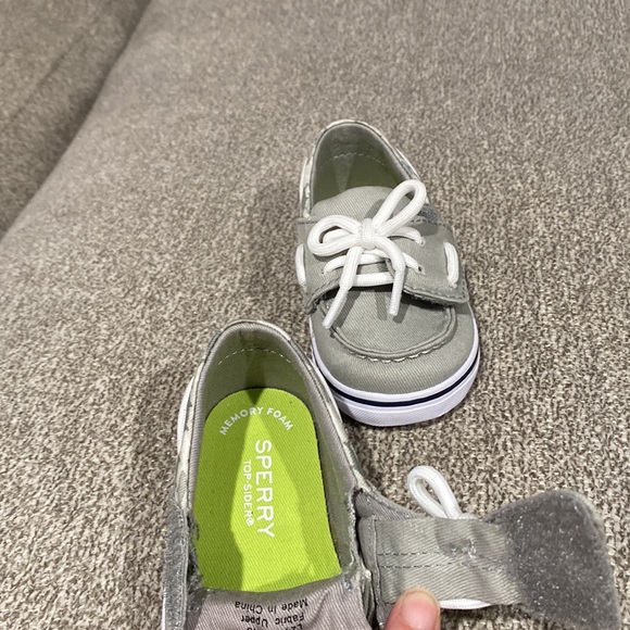 Infant/toddler Sperry boat shoes - Picture 3 of 4